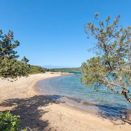Lejlighedshotel Isa-apartments With Air Conditioning And Outdoor Private Space In With Swimming-pool In Palau, Only 150 Meters From The Sea 4*