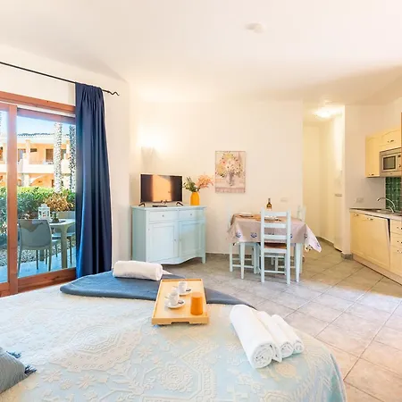 Isa-apartments With Air Conditioning And Outdoor Private Space In With Swimming-pool In Palau, Only 150 Meters From The Sea Aparthotel Palau