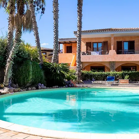 Isa-apartments With Air Conditioning And Outdoor Private Space In With Swimming-pool In Palau, Only 150 Meters From The Sea Aparthotel