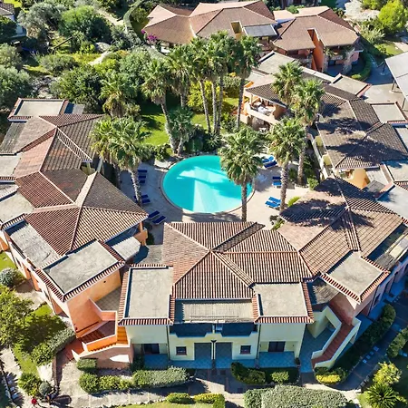 Isa-apartments With Air Conditioning And Outdoor Private Space In With Swimming-pool In Palau, Only 150 Meters From The Sea Palau