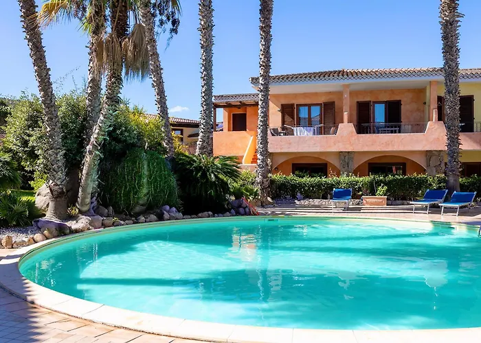 Isa-apartments With Air Conditioning And Outdoor Private Space In With Swimming-pool In Palau, Only 150 Meters From The Sea Апарт-отель