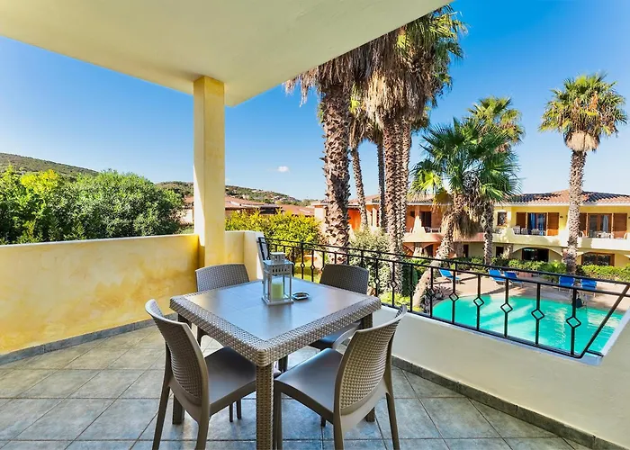 Isa-apartments With Air Conditioning And Outdoor Private Space In With Swimming-pool In Palau, Only 150 Meters From The Sea Палау